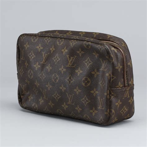 louis vuitton necessär kopia|More.